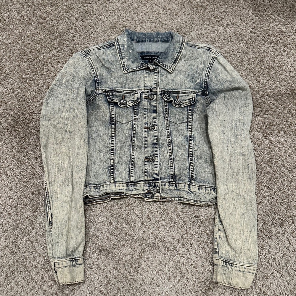Sneak Peek Womens Denim Jacket Small Blue Acid Wash Preowned Cropped Trucker